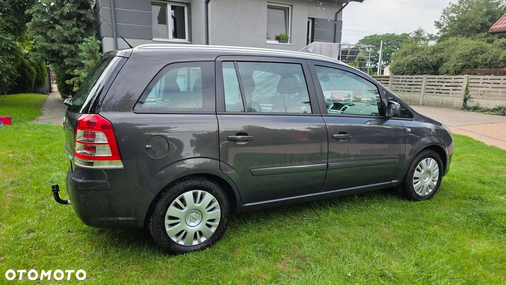 Opel Zafira 1.6 ECOFLEX Family Plus - 17
