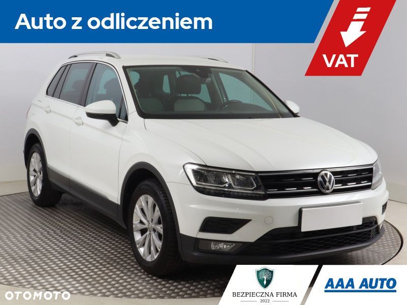 Volkswagen Tiguan - 2