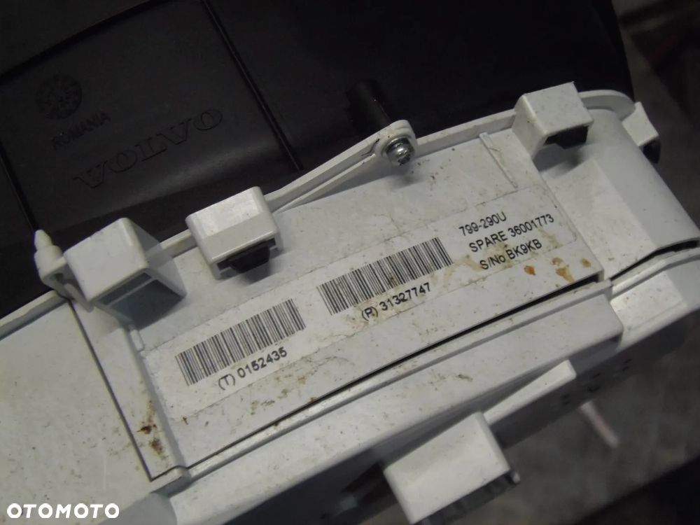 VOLVO S60 II Diesel LICZNIK ZEGARY Europa 31327747 - 3