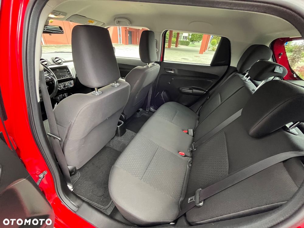 Suzuki Swift 1.2 Dualjet Hybrid Comfort+ - 28