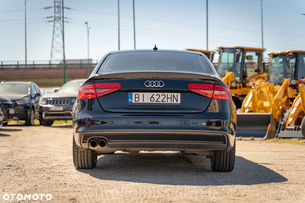 Audi A4 Limousine 2.0 TFSI quattro S tronic S line Sportpaket - 9