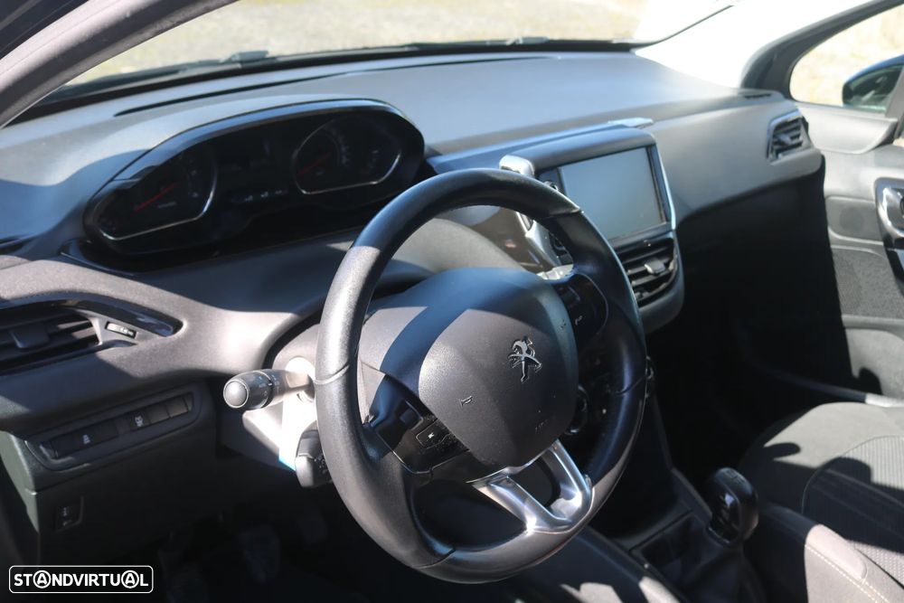Peugeot 208 1.4 HDi Active - 10