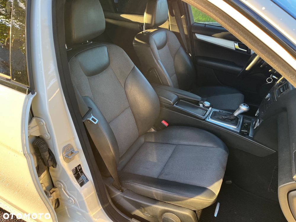 Mercedes-Benz Klasa C 200 Kompressor Automatik Avantgarde - 15