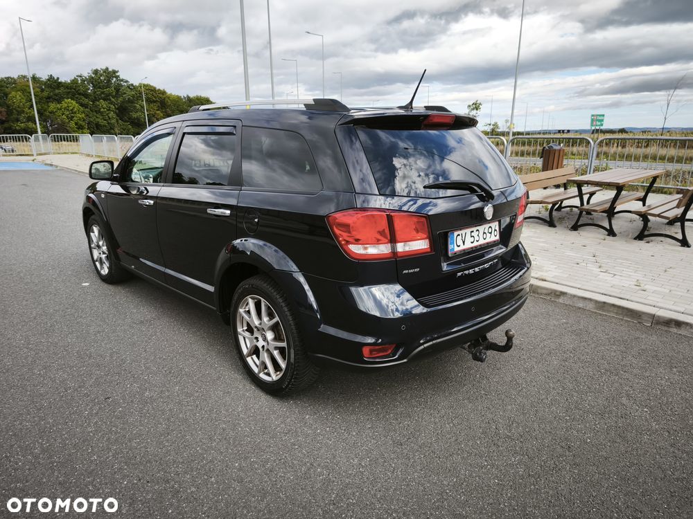 Fiat Freemont 2.0 Multijet 16V DPF Automatik Allrad Lounge - 5