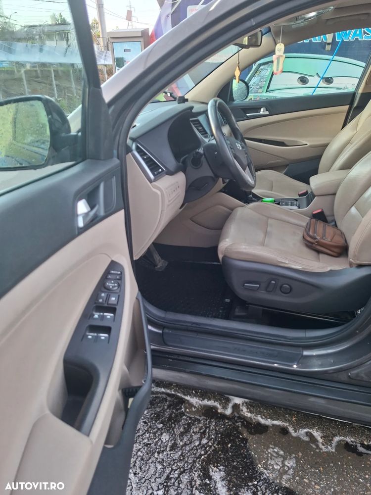 Hyundai Tucson 2.0 CRDI 4WD 6AT Luxury Pack+ - 19