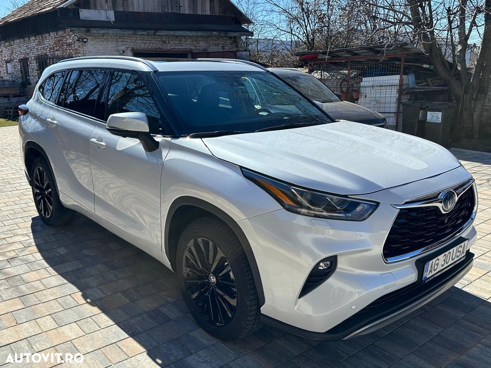 Toyota Highlander 2.5 L Dynamic Force 248CP Luxury Pearly - 15