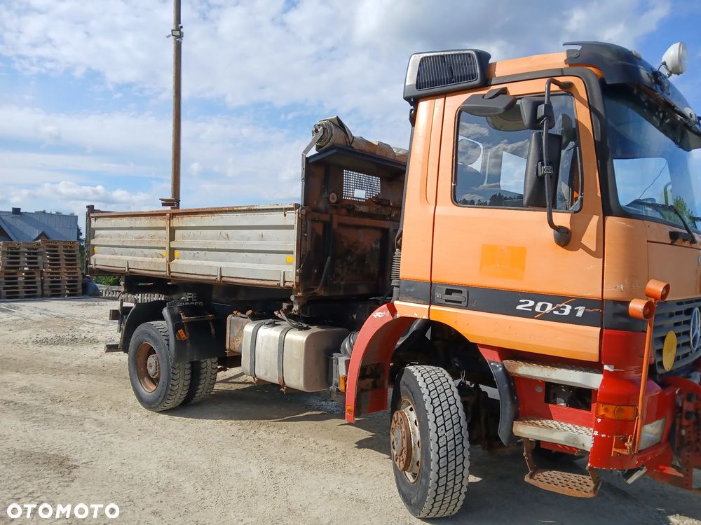 Mercedes-Benz Actros 2031 4x4 Wywrotka - 14