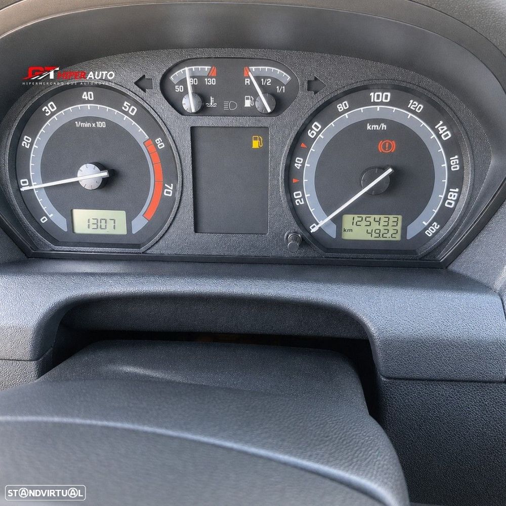 Skoda Fabia Break 1.2 Ambiente - 14