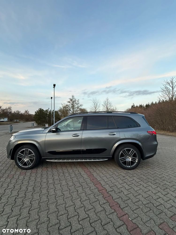 Mercedes-Benz GLS - 14