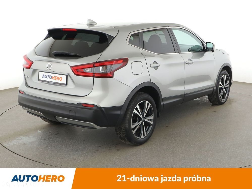 Nissan Qashqai 1.2 DIG-T N-Connecta - 6
