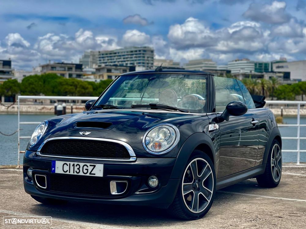MINI Cabrio Cooper SD - 4