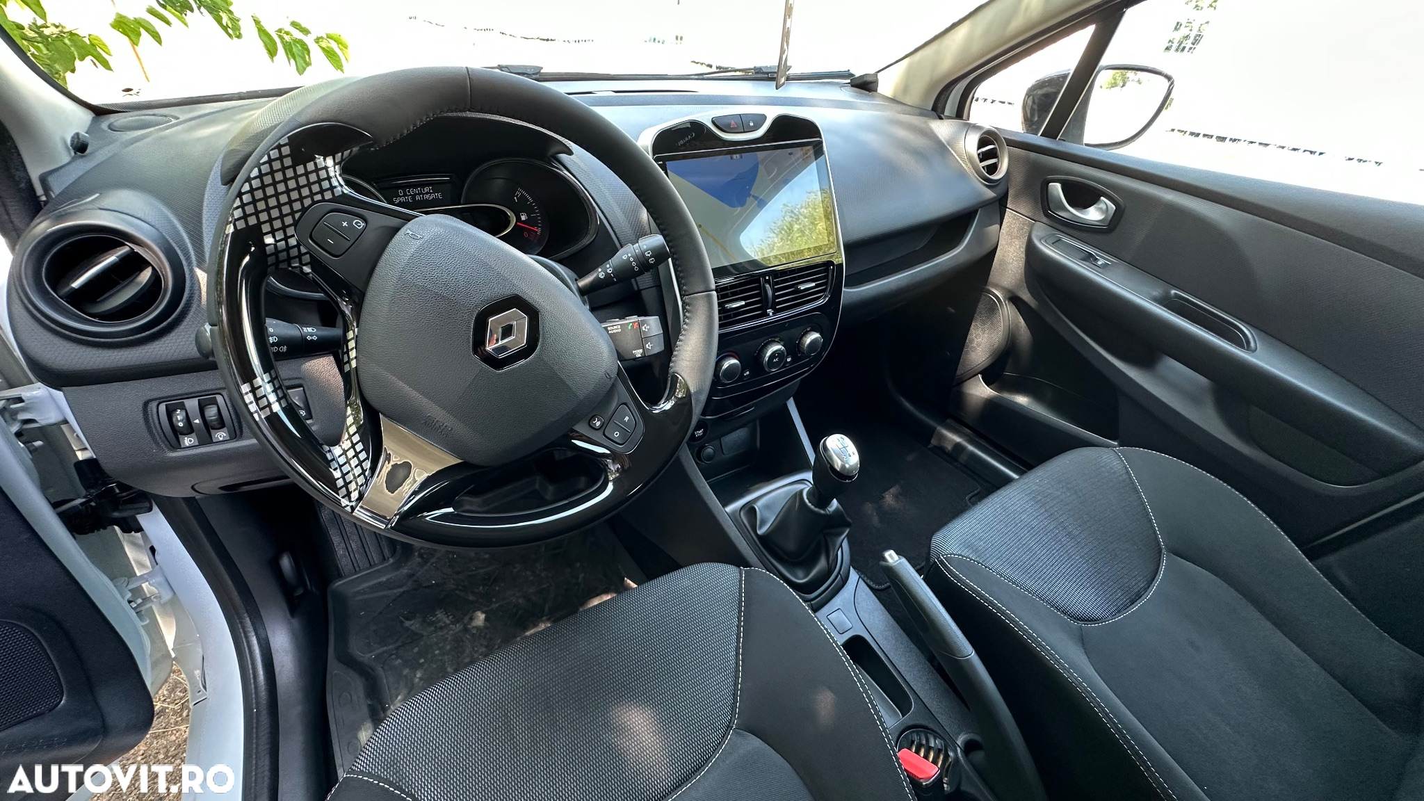 Renault Clio IV Energy dCi GT Line - 24