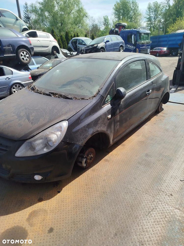 Opel Corsa D na części. - 3