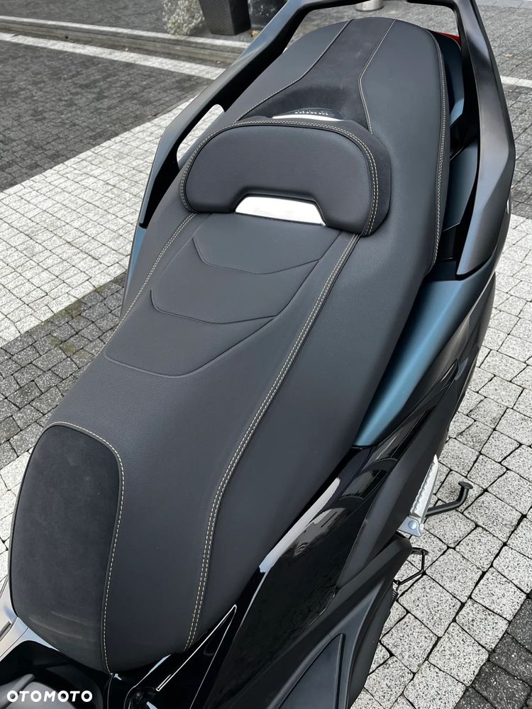 Yamaha X-max - 13