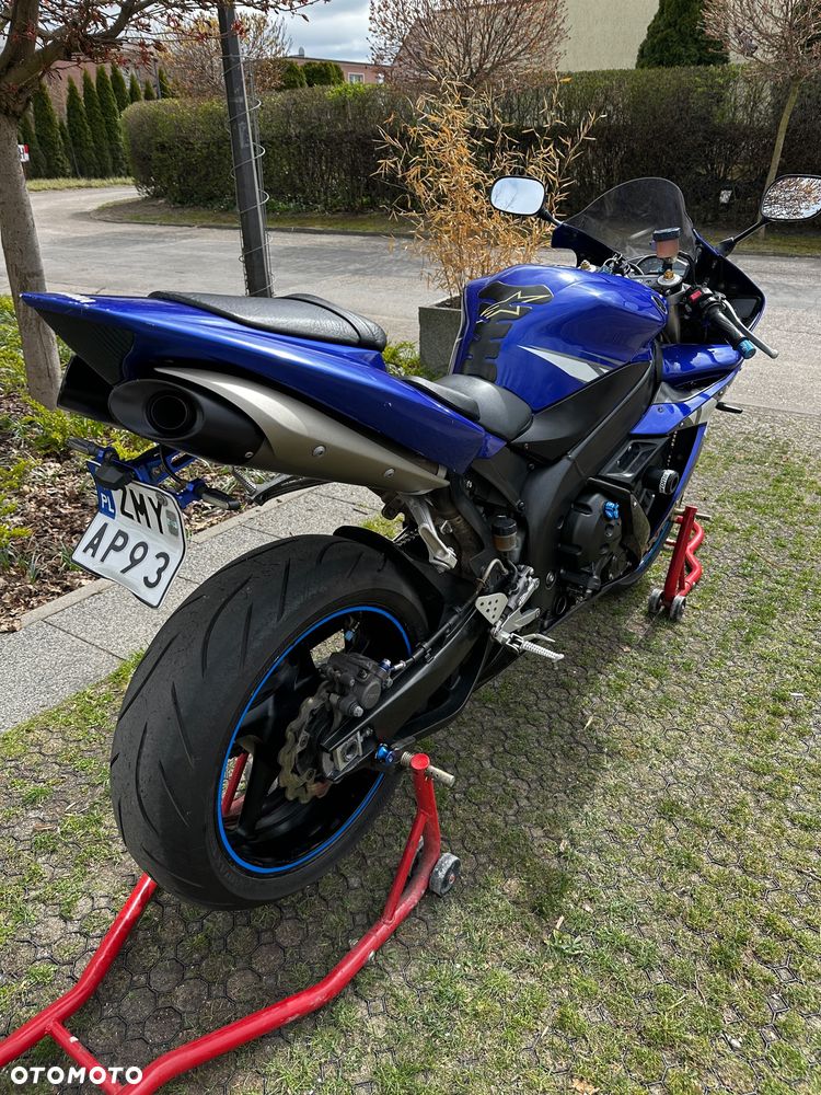 Yamaha YZF - 3