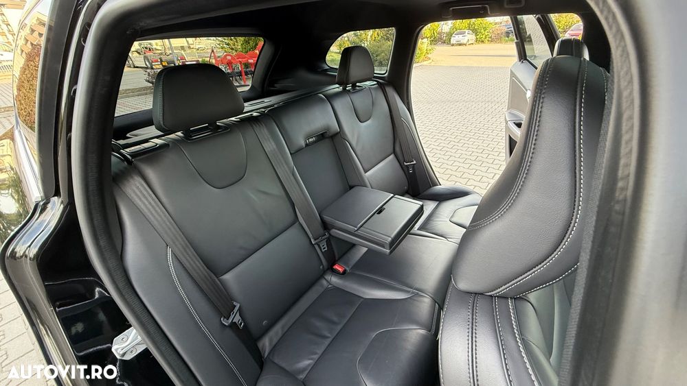 Volvo XC 60 - 13