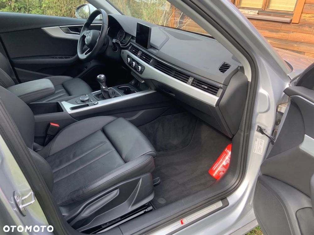 Audi A4 Limousine 2.0 TDI DPF S line Sportpaket - 11