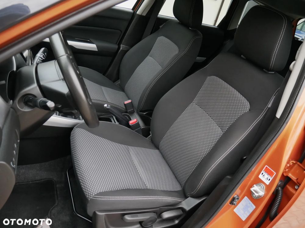 Suzuki Vitara 1.6 Elegance 2WD - 25