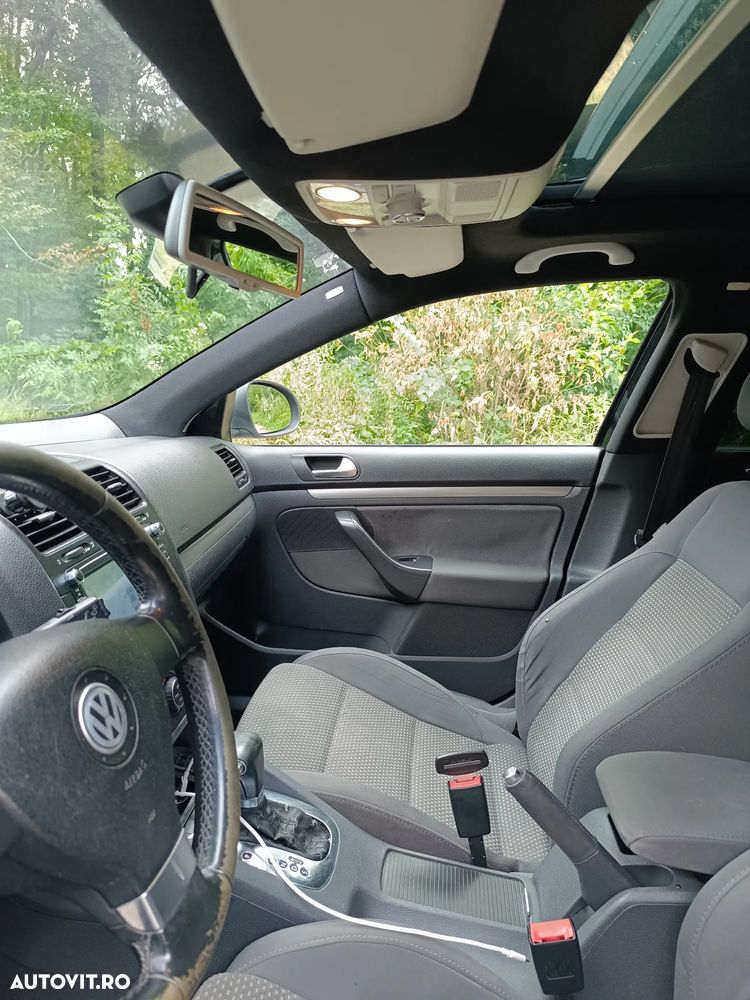 Volkswagen Golf - 15