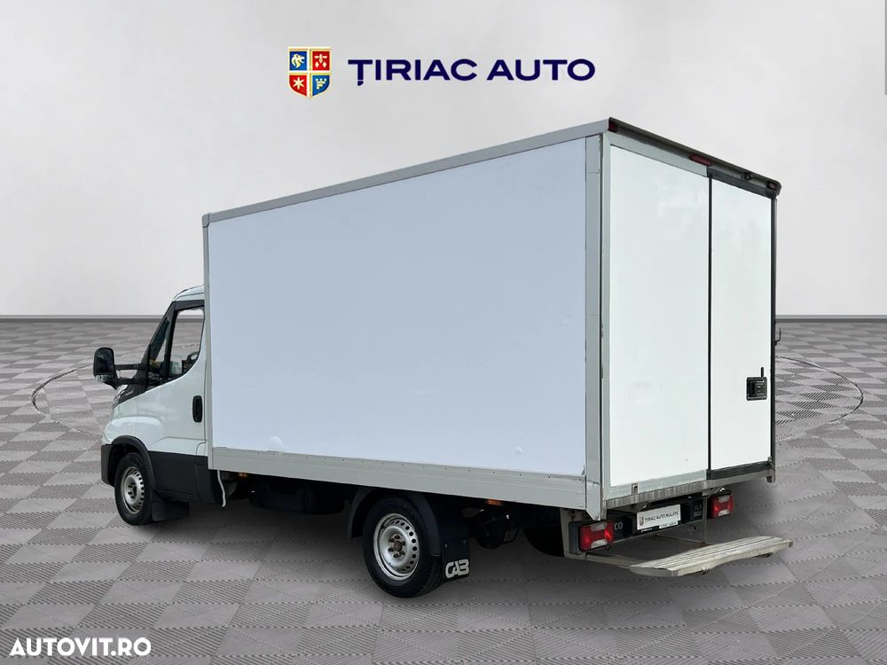 Iveco Daily 35-140 CHASSI CAB 2.3JTD HI-MATIC - 3