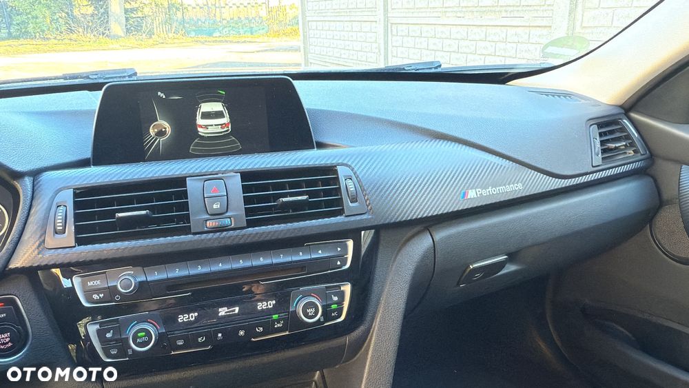 BMW Seria 3 320d Advantage - 23