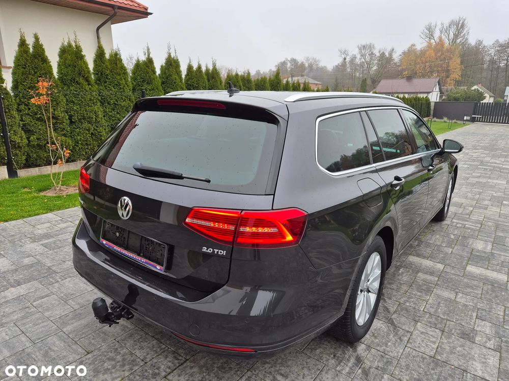 Volkswagen Passat - 28