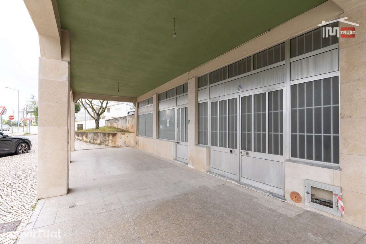 Loja, Ourém - Grande imagem: 2/15