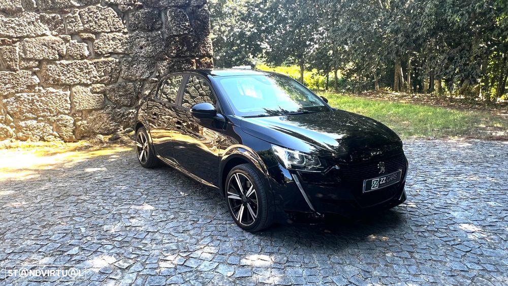 Peugeot e-208 - 22