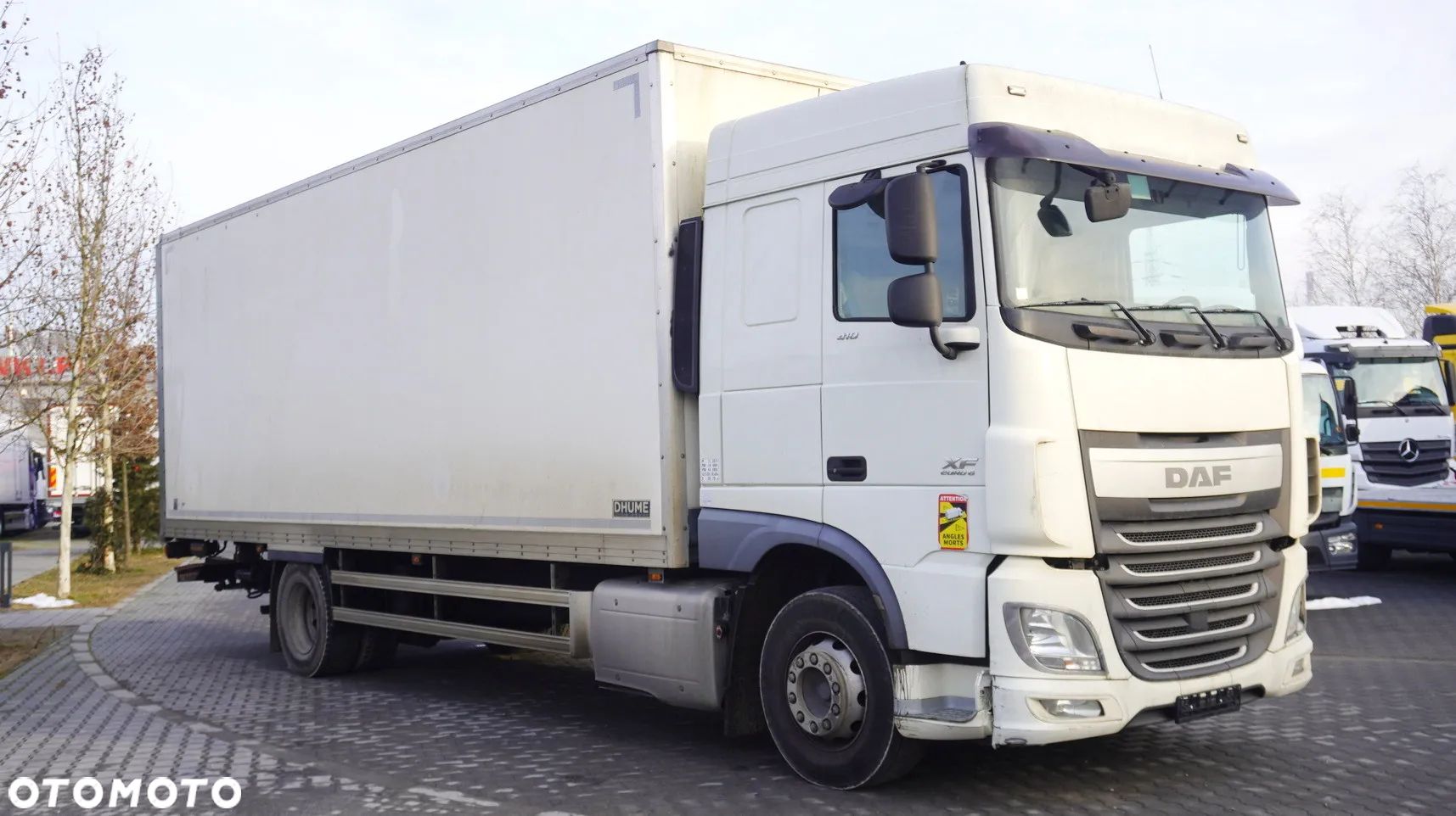 DAF XF 410 Euro 6 / 410 HP / 20 EPAL / Winda Dhollandia 1500 kg - 1