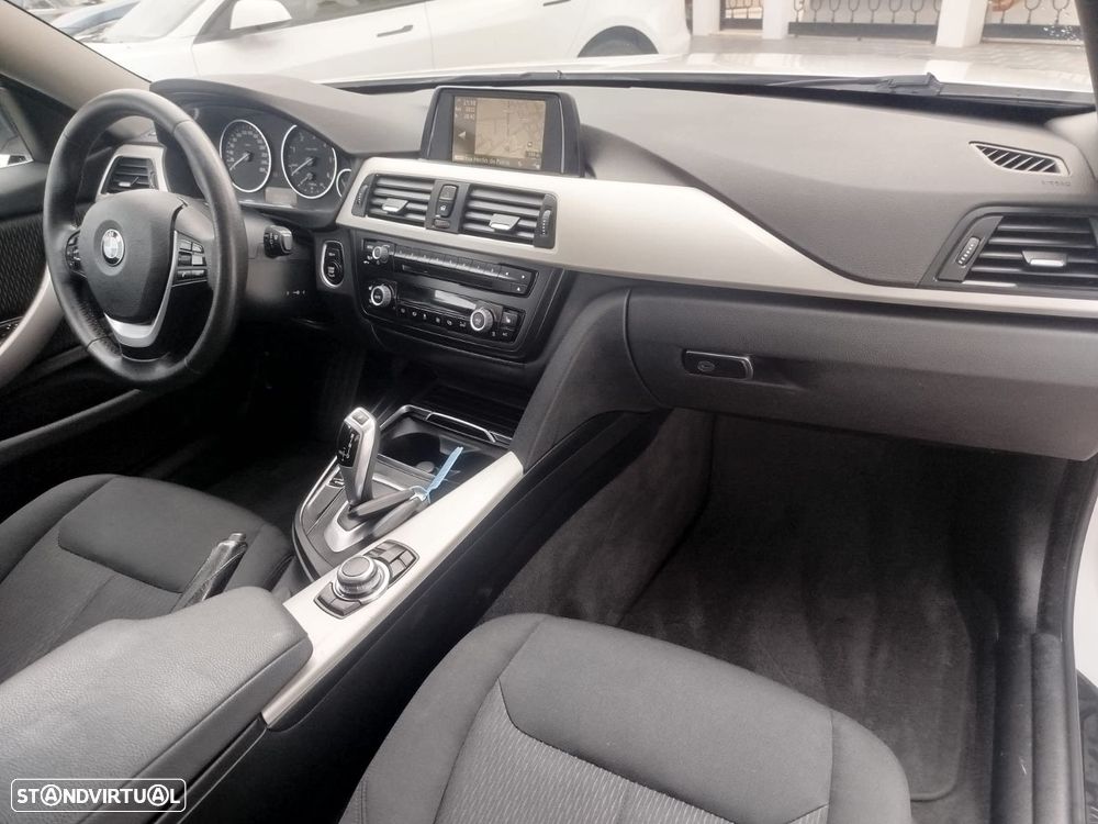 BMW 420 Gran Coupé d Line Sport Auto - 32