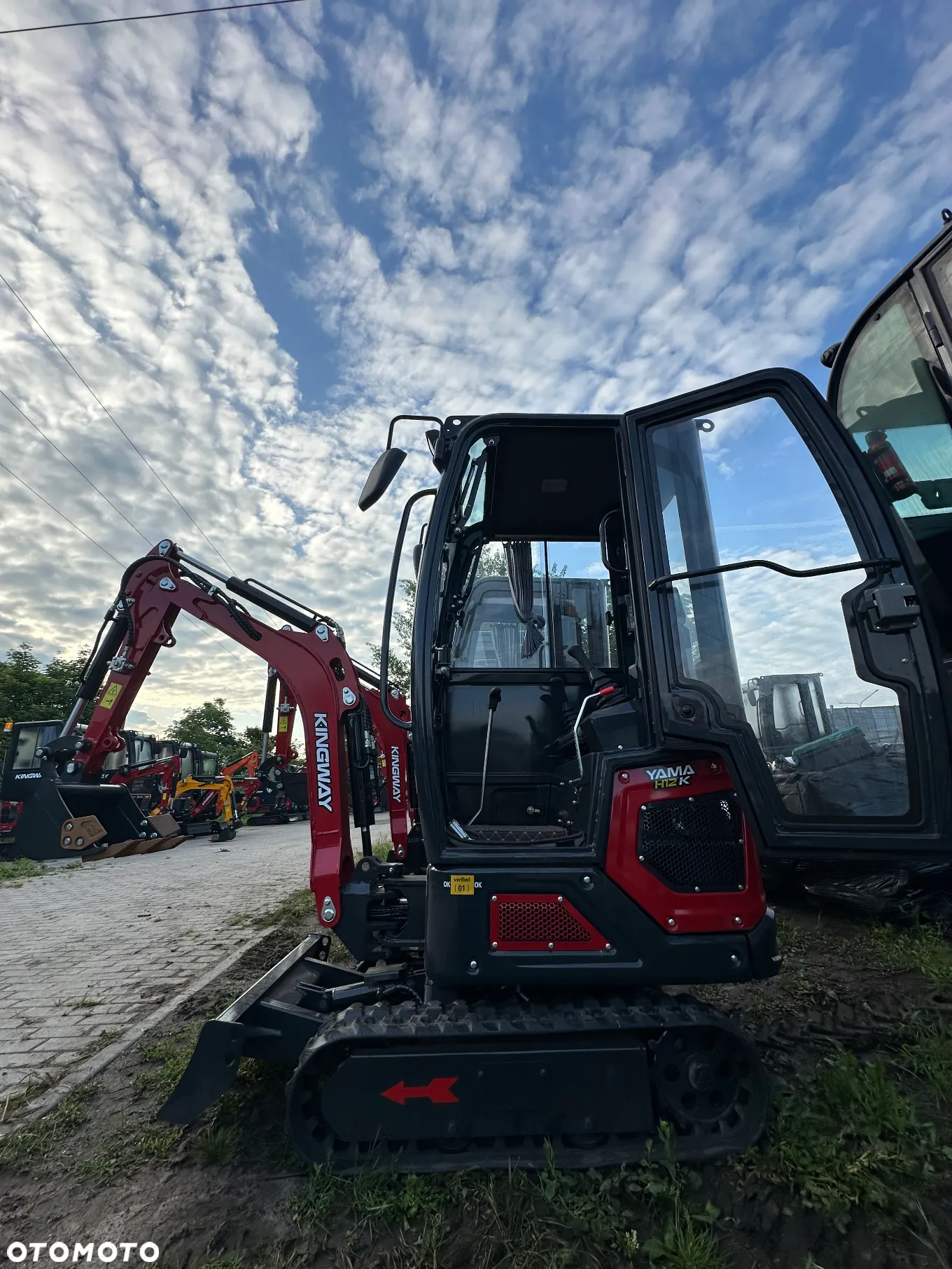 Kingway YAMA H12K Kabina Chłodnica Joistick 1200kg Ramię SKR + 3 łyżki - 10