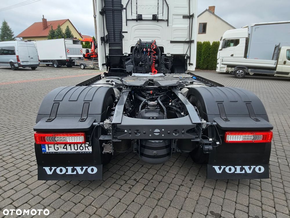 Volvo FH500 XXL PIĘKNA OPCJA!,Zawieszenie przód i tył na poduszkach, - 9