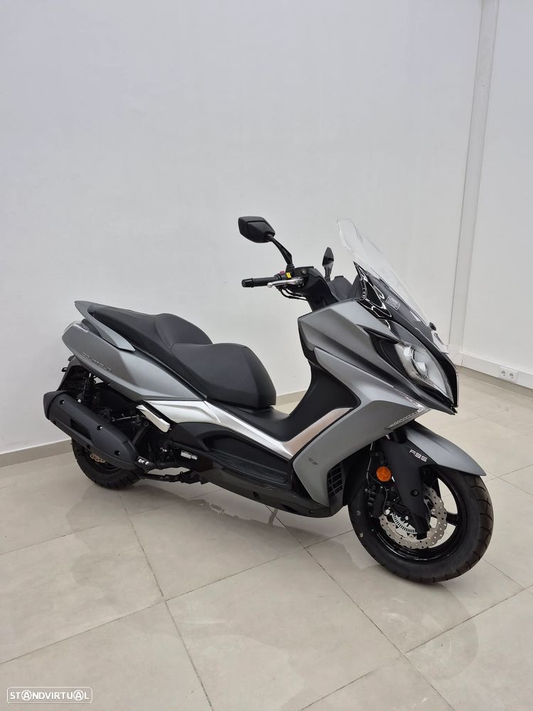 Kymco Downtown - 3