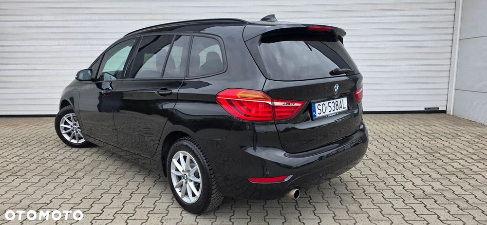 BMW Seria 2 218d Luxury Line - 4