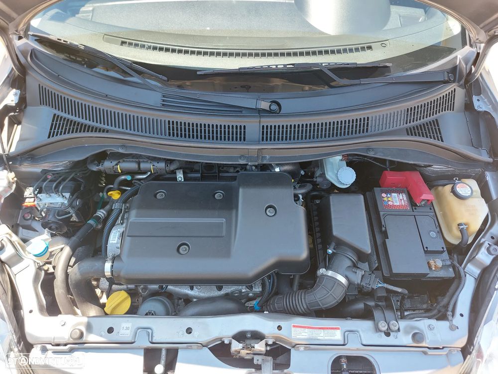 Suzuki Swift 1.3 DDiS GLX - 21
