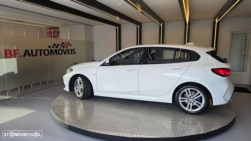BMW 116 d Pack Desportivo M - 16