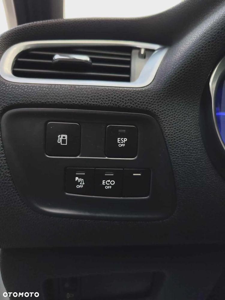 Citroën DS4 BlueHDi 120 Urban Show - 26