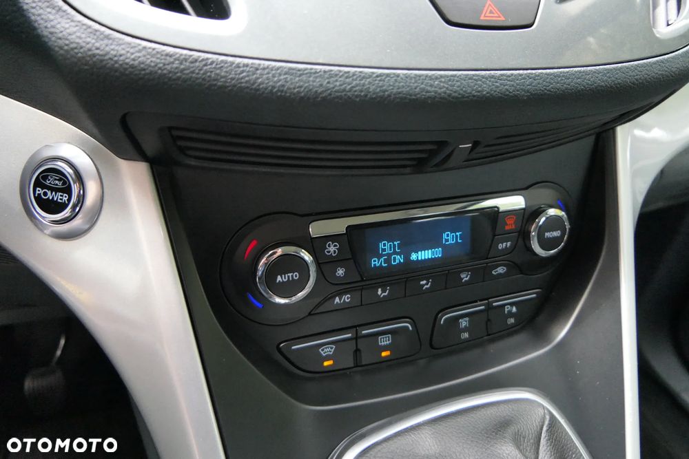 Ford C-MAX 1.6 Ti-VCT Titanium - 22