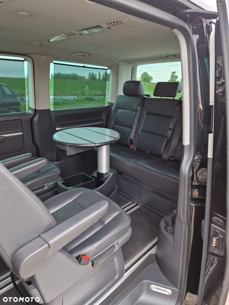 Volkswagen Multivan - 30