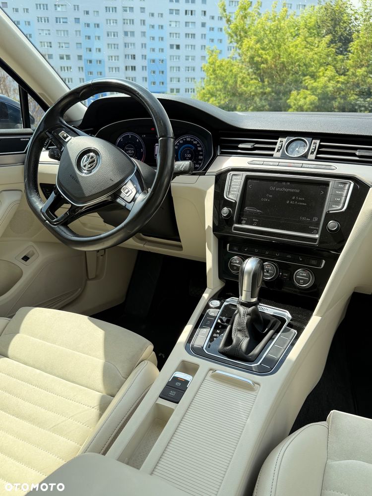 Volkswagen Passat 2.0 TDI Bi-Turbo BMT 4Mot Highline DSG - 5