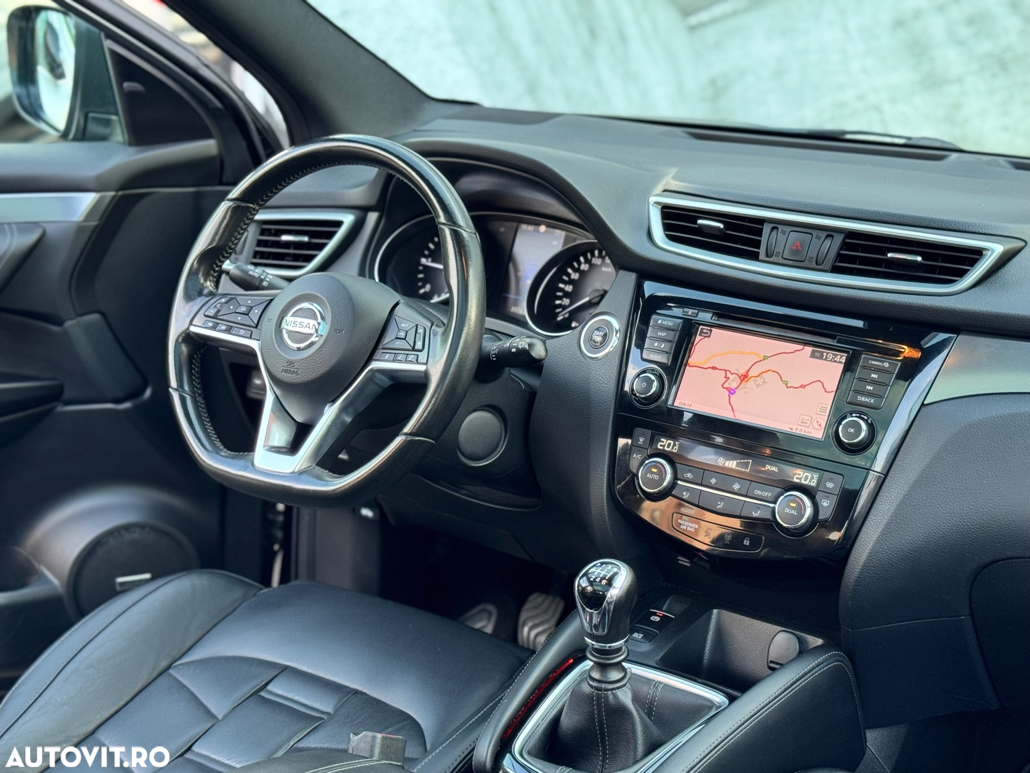 Nissan Qashqai 1.5 DCI TEKNA+ - 26