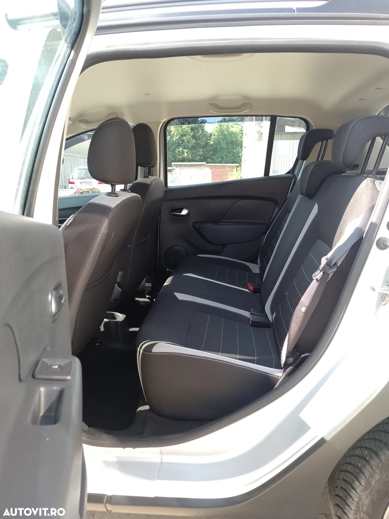 Dacia Sandero Stepway 0.9 TCe Prestige - 10