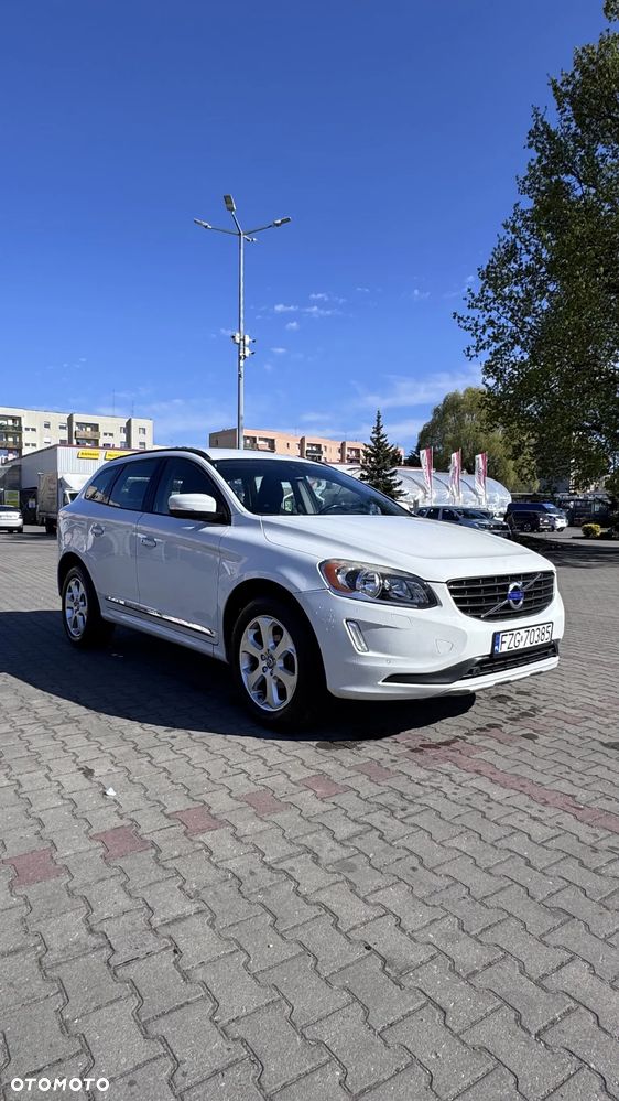 Volvo XC 60 - 3