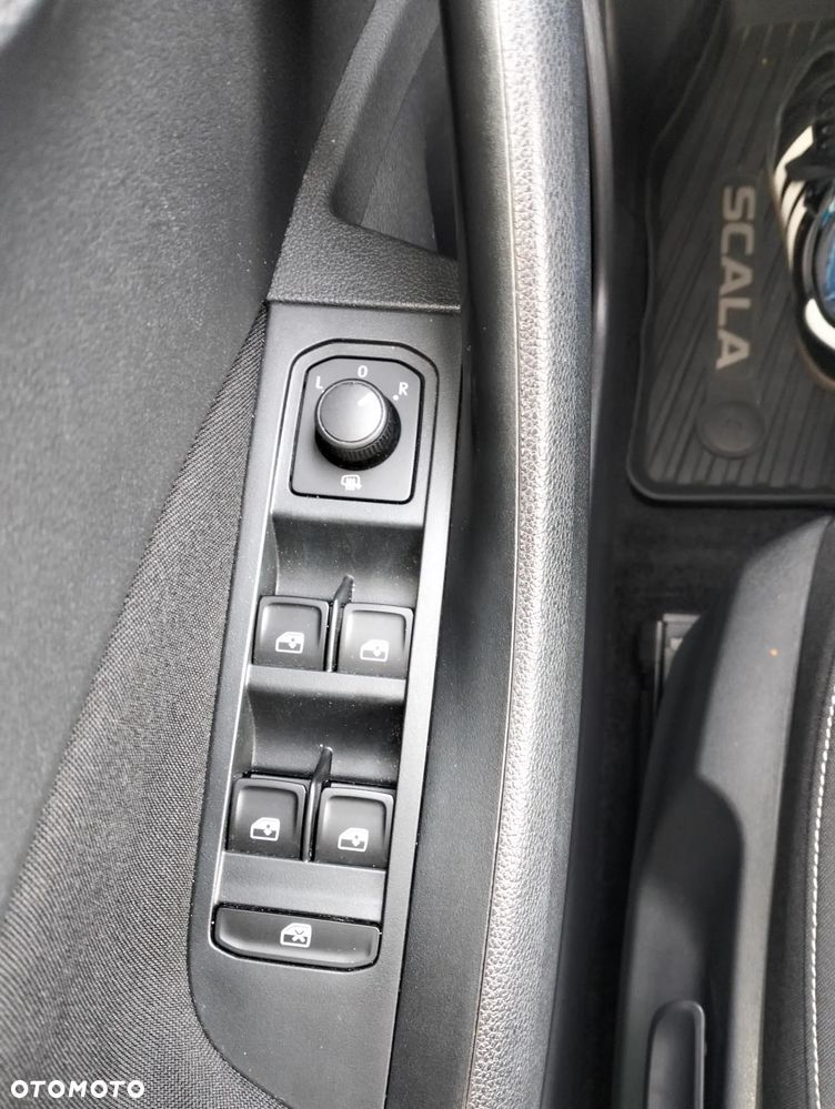 Skoda Scala 1.5 TSI Ambition DSG - 12