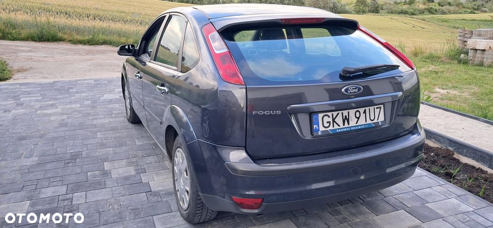 Ford Focus 1.6 Trend - 5