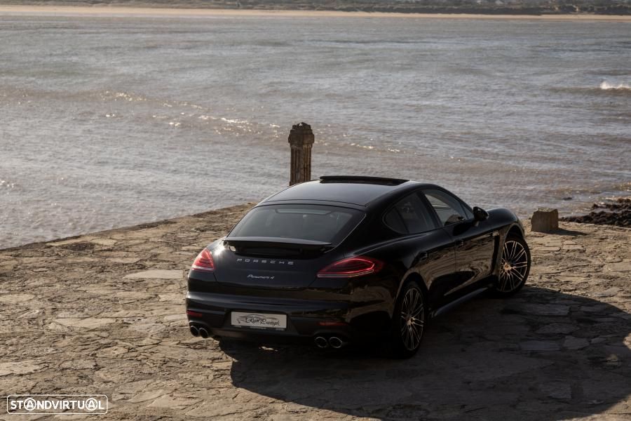 Porsche Panamera 4 Edition PDK - 7