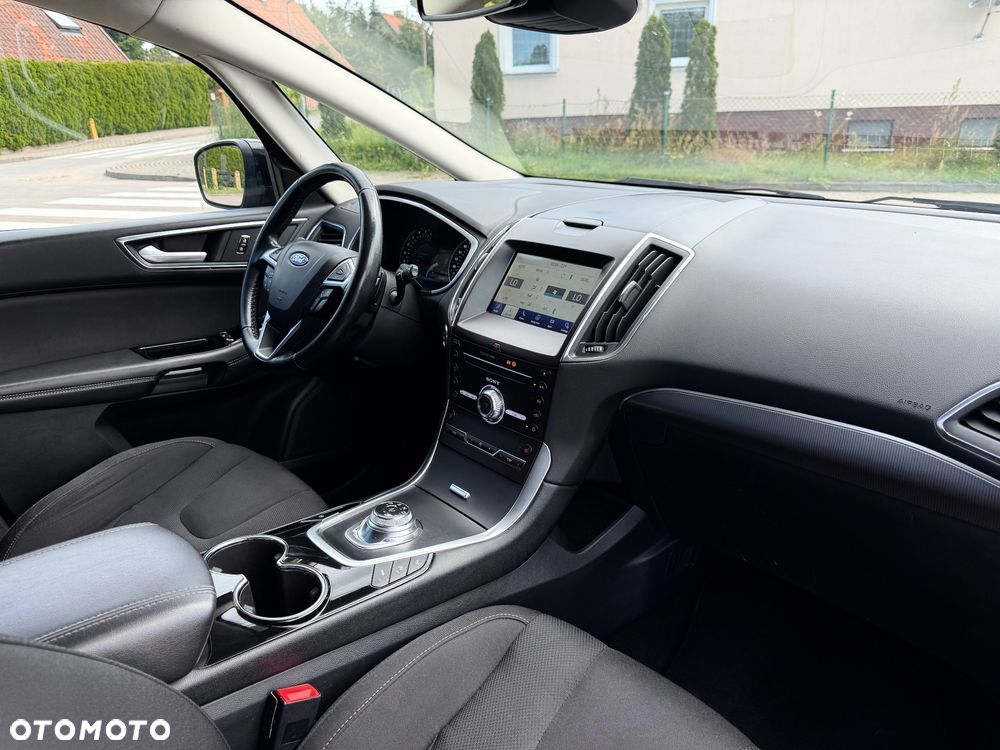 Ford S-Max 2.0 TDCi Titanium PowerShift - 37