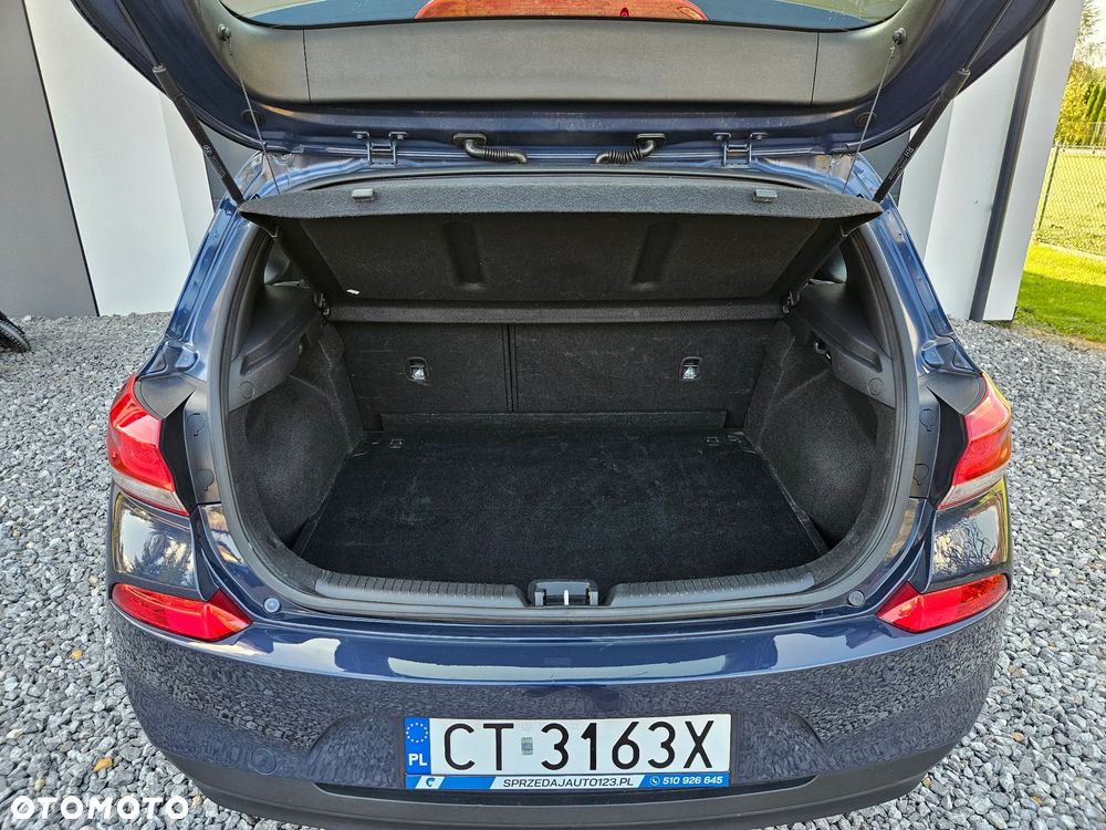 Hyundai i30 1.4 Classic + - 20