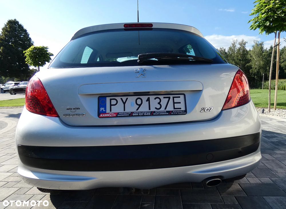 Peugeot 207 1.6 Trendy - 9