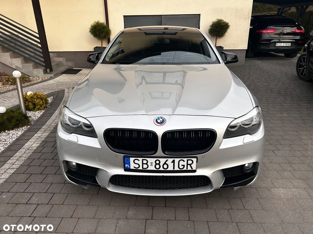 BMW Seria 5 525d - 1